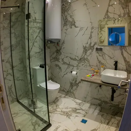 Luxury 1 Bedroom * Golden Sands