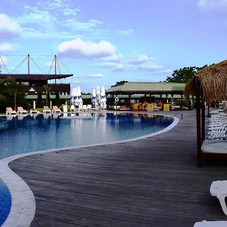 Luxury 1 Bedroom Lägenhet Golden Sands
